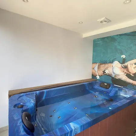 Maison 2 Ch Avec Piscine Interieure Et Privatif 4* Floreffe