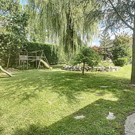 Hotel Maison 2 Ch Avec Piscine Interieure Et Privatif 4*