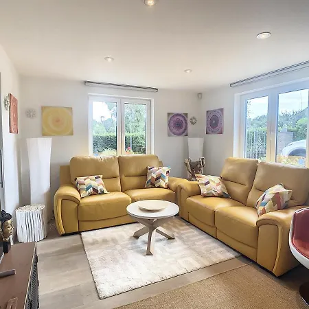 Maison 2 Ch Avec Piscine Interieure Et Privatif 4* Floreffe