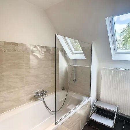 Maison 2 Ch Avec Piscine Interieure Et Privatif 4* Floreffe