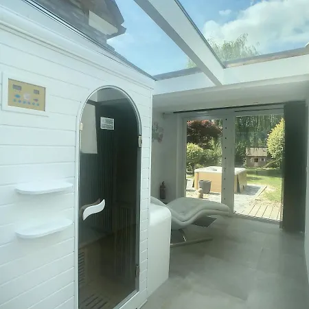 Maison 2 Ch Avec Piscine Interieure Et Privatif Hotel