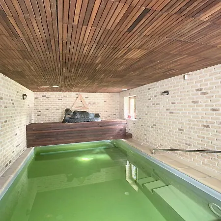 Maison 2 Ch Avec Piscine Interieure Et Privatif Floreffe